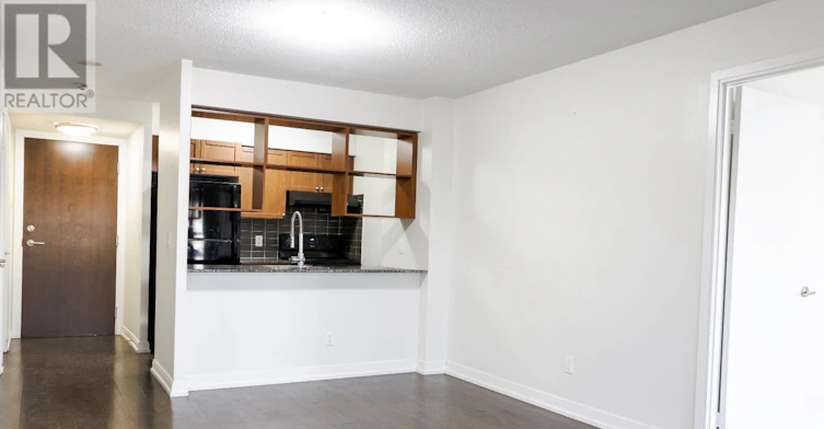 1404-151 Village Green Square, Toronto, ON, M1S 0K5 - 6