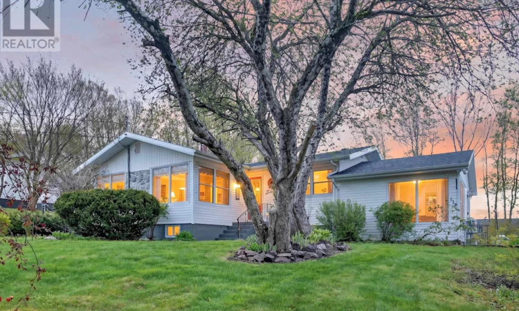 118 Green Acres Drive