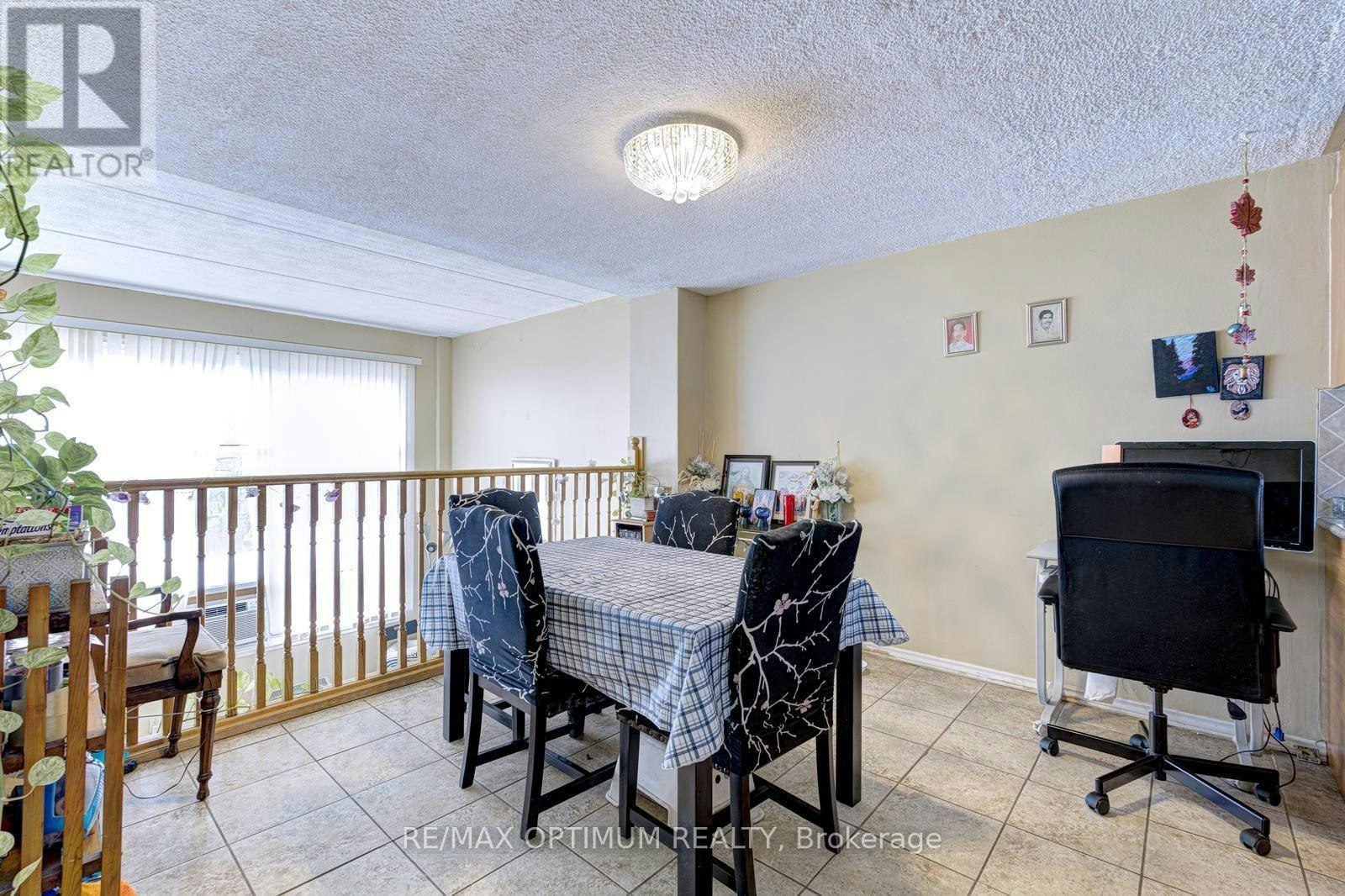 152-180 Mississauga Valley Boulevard, Mississauga, ON, L5A 3M2 - 10