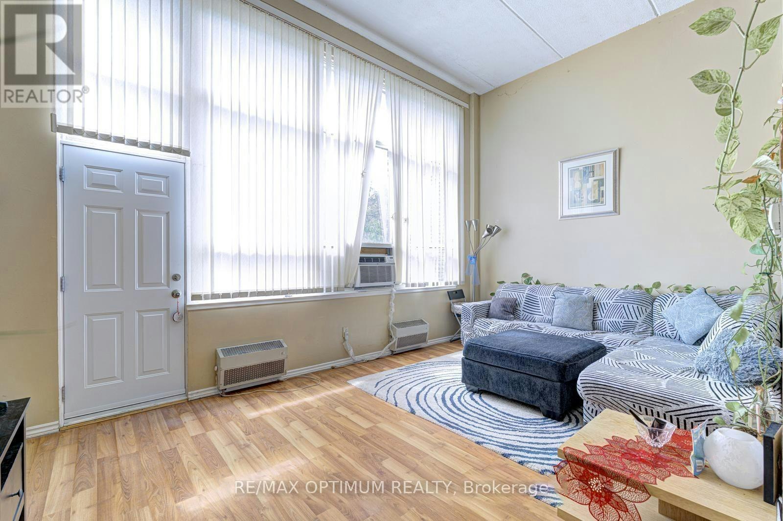 152-180 Mississauga Valley Boulevard, Mississauga, ON, L5A 3M2 - 6