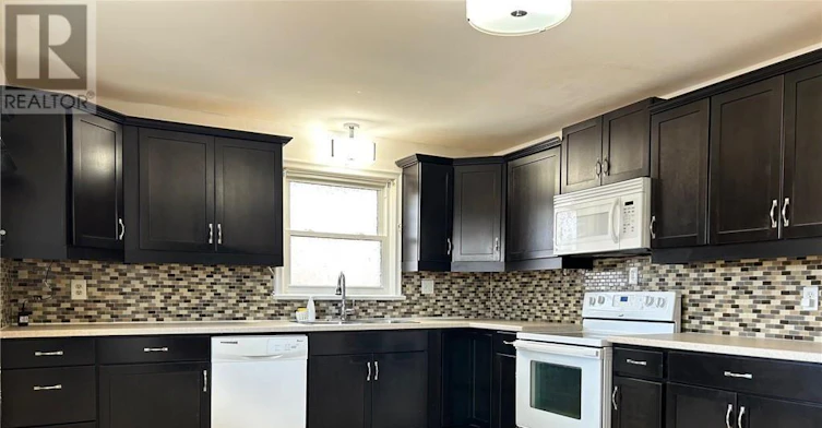 UPPER-834 David Street, Welland, ON, L3B 2C3 - 11