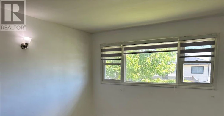 UPPER-834 David Street, Welland, ON, L3B 2C3 - 13