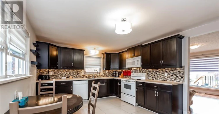 UPPER-834 David Street, Welland, ON, L3B 2C3 - 10