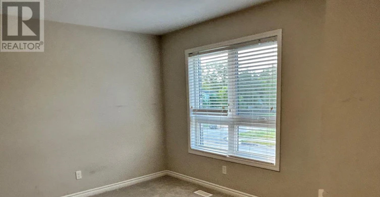 8-182 Broadway Lane, Welland, ON, L3C 0J2 - 24