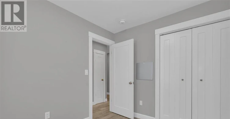 MAIN-27 St George Street, St. Catharines, ON, L2M 5P4 - 13