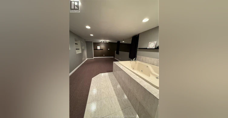 301-647 Irvine, Windsor, ON, N8X 2J4 - 25
