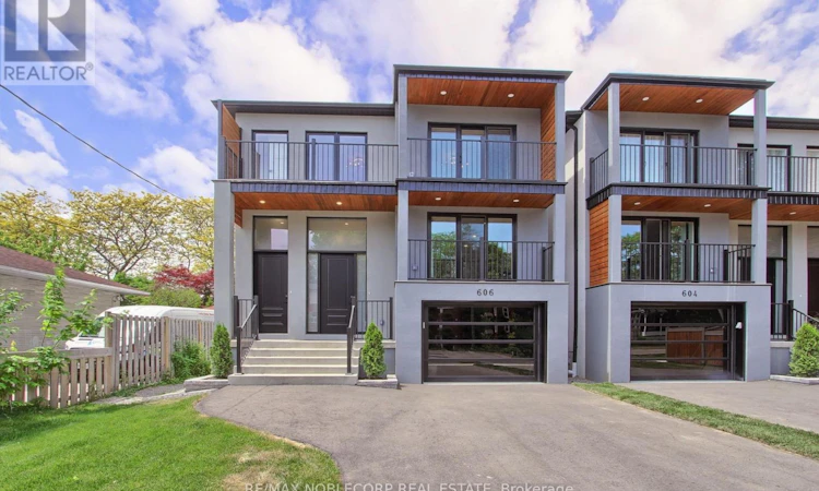 606 Green Street