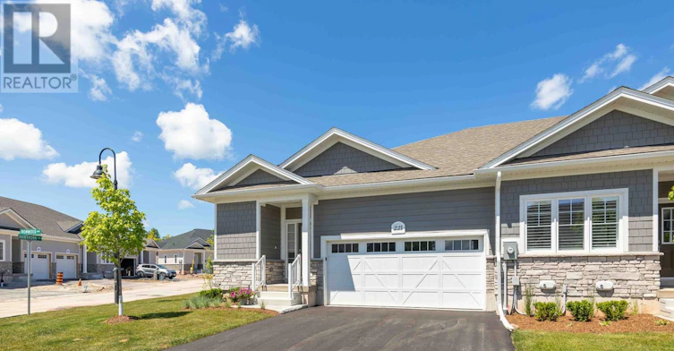 221 Ironwood Way, Georgian Bluffs, ON, N0H 1S0 - 2