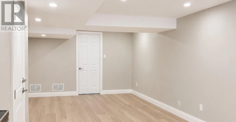 23 Camille Court, Hamilton, ON, L8T 2C8 - 11