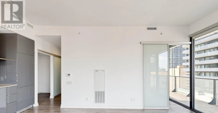 910-161 Roehampton Avenue, Toronto, ON, M4P 0C8 - 5