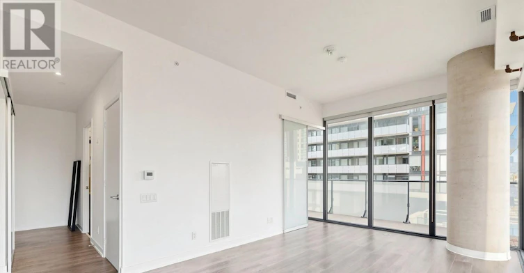 910-161 Roehampton Avenue, Toronto, ON, M4P 0C8 - 4
