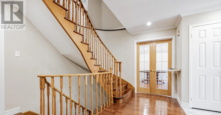 81 Ennisclare Place, Whitby, ON, L1R 1R9 - 4