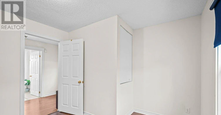 UPPER-15 Melrose Avenue N, Hamilton, ON, L8L 6X3 - 8