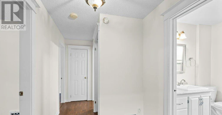 UPPER-15 Melrose Avenue N, Hamilton, ON, L8L 6X3 - 5