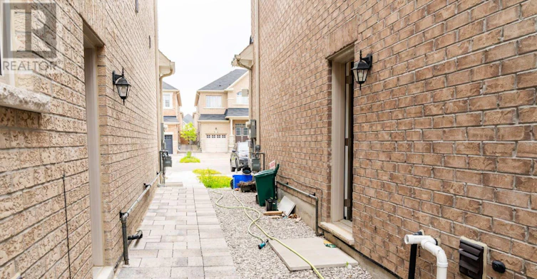 MAIN-357 Kirkham Drive, Markham, ON, L3S 0E8 - 33