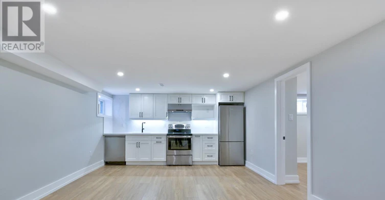 2-28 Florence Drive, Oakville, ON, L6K 1V6 - 2