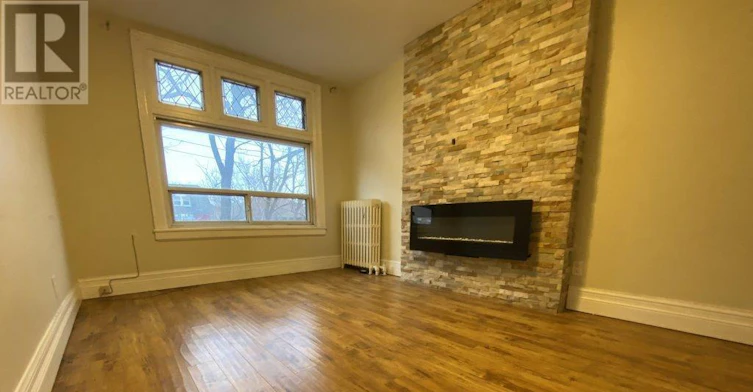 UPPER-412 Dovercourt Road, Toronto, ON, M6J 3E7