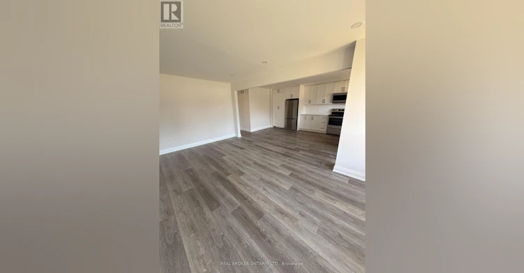 MAIN-653 Athol Street E, Oshawa, ON, L1H 1M2 - 9