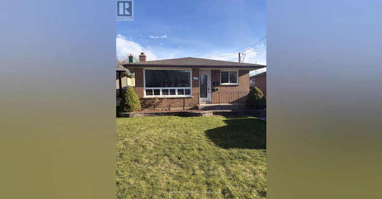 MAIN-653 Athol Street E, Oshawa, ON, L1H 1M2