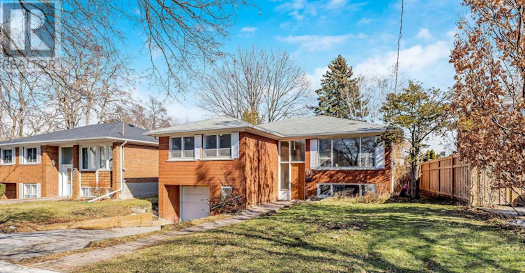 113 Poynter Drive, Toronto, ON, M9R 1L7 - 3