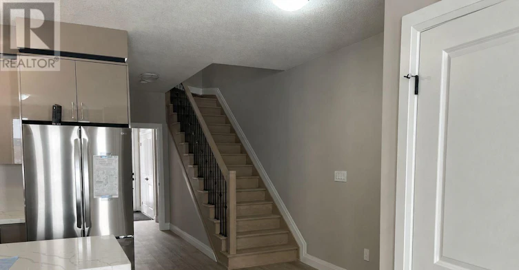 60 Keystone Trail, Welland, ON, L3B 5C2 - 2