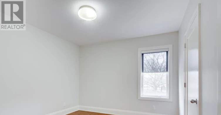 MAIN-129 Hilton Avenue, Toronto, ON, M5R 3E8 - 11