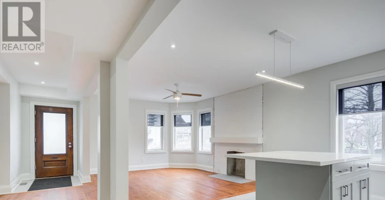 MAIN-129 Hilton Avenue, Toronto, ON, M5R 3E8 - 5