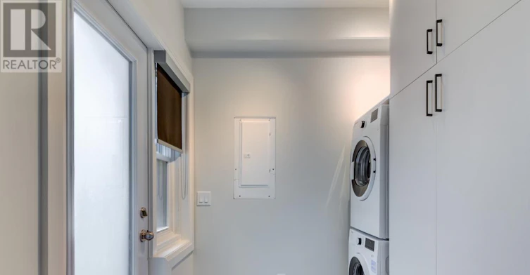 MAIN-129 Hilton Avenue, Toronto, ON, M5R 3E8 - 17