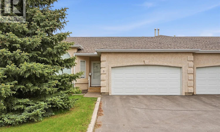5-927 Heritage View