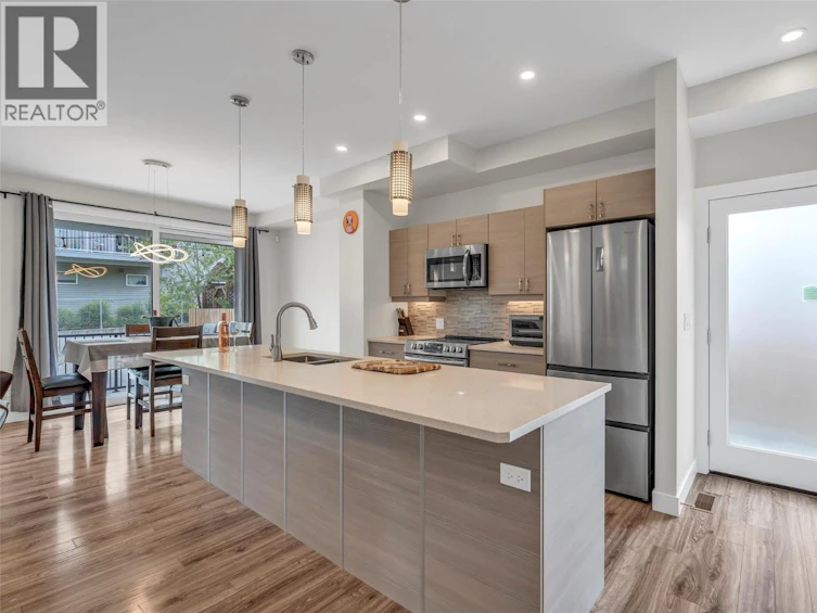 102-436 Pickering Street, Penticton, BC, V2A 4H2 - 15