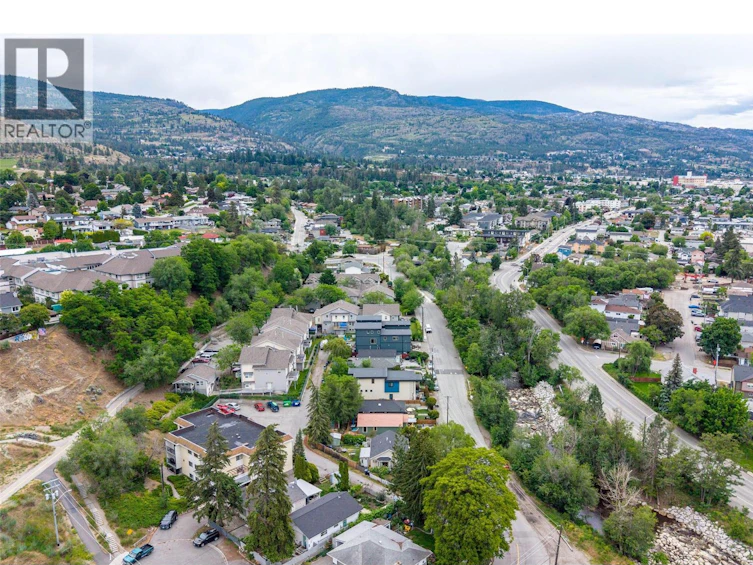 102-436 Pickering Street, Penticton, BC, V2A 4H2 - 36