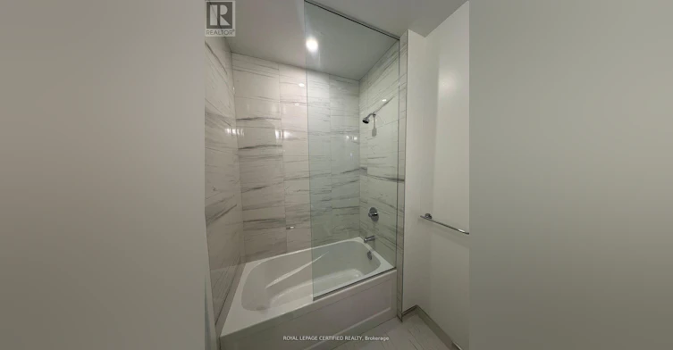 4710-225 Commerce Street, Vaughan, ON, L4K 0R1 - 8
