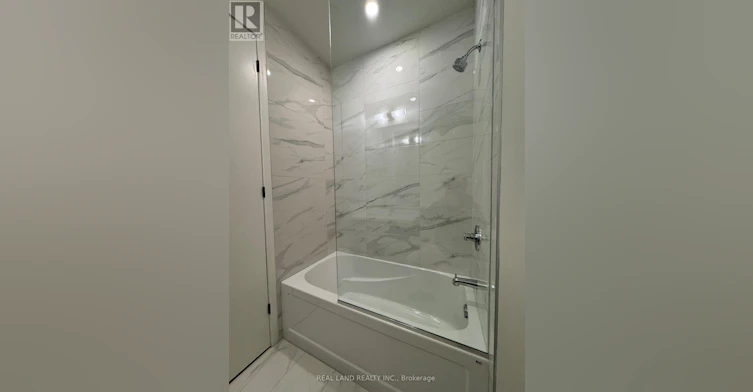 3603-8 Interchange Way, Vaughan, ON, L4K 5Z7 - 18