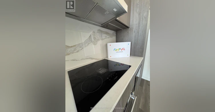 3603-8 Interchange Way, Vaughan, ON, L4K 5Z7 - 5