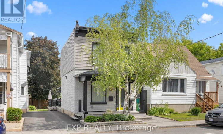 185 Deschamps Avenue