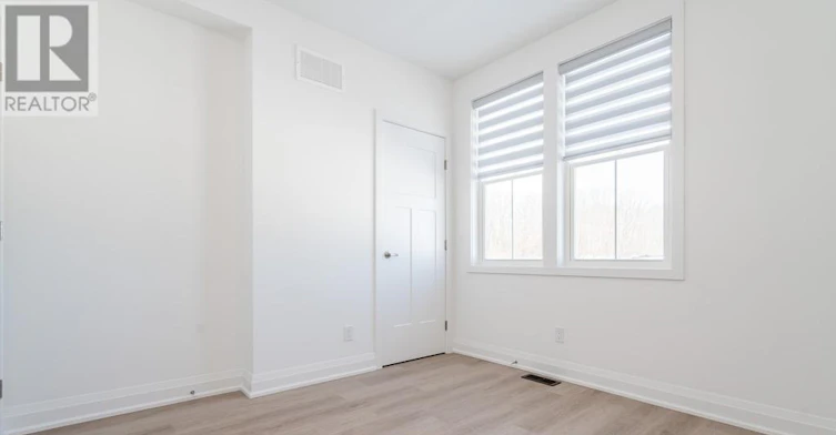 4 Danielle Crescent, Midland, ON, L4R 0A9 - 12