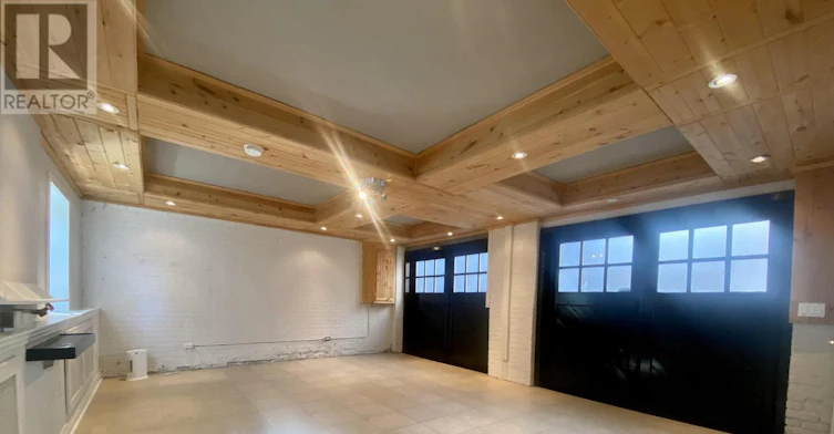 E-341 St Clair Avenue W, Toronto, ON, M5P 1N3 - 5