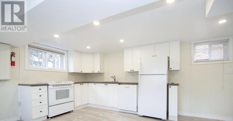 297 Admiral Street, Oshawa, ON, L1J 3A4 - 5