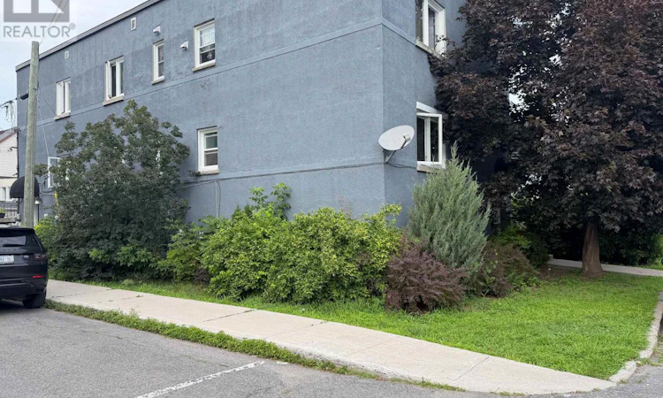 329 Richelieu Avenue