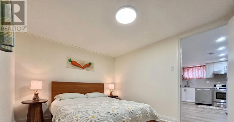 LOWER-260 Ranee Avenue, Toronto, ON, M6A 1N6 - 9