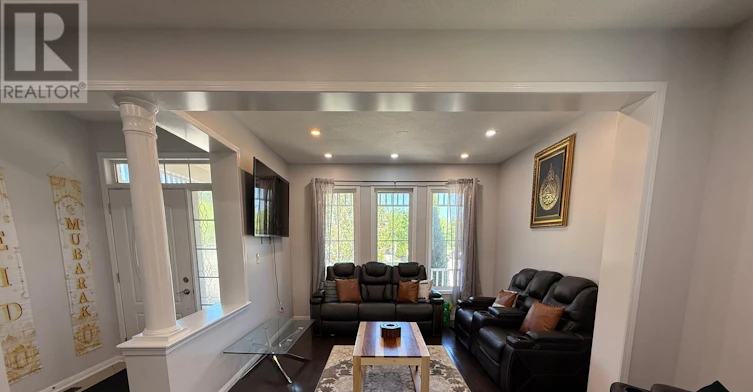 23 Dalton Drive, Cambridge, ON, N3C 0E7 - 2