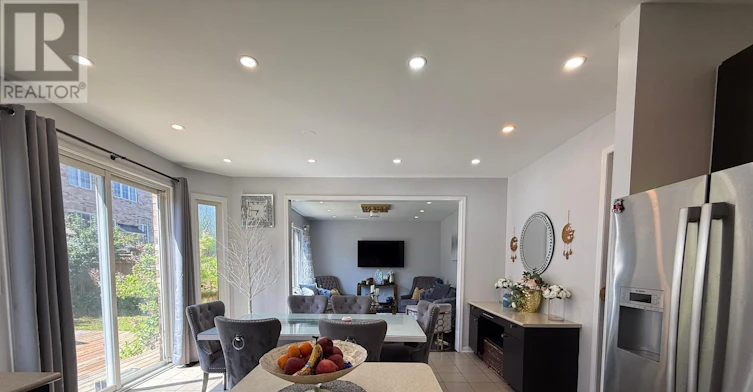 23 Dalton Drive, Cambridge, ON, N3C 0E7 - 8