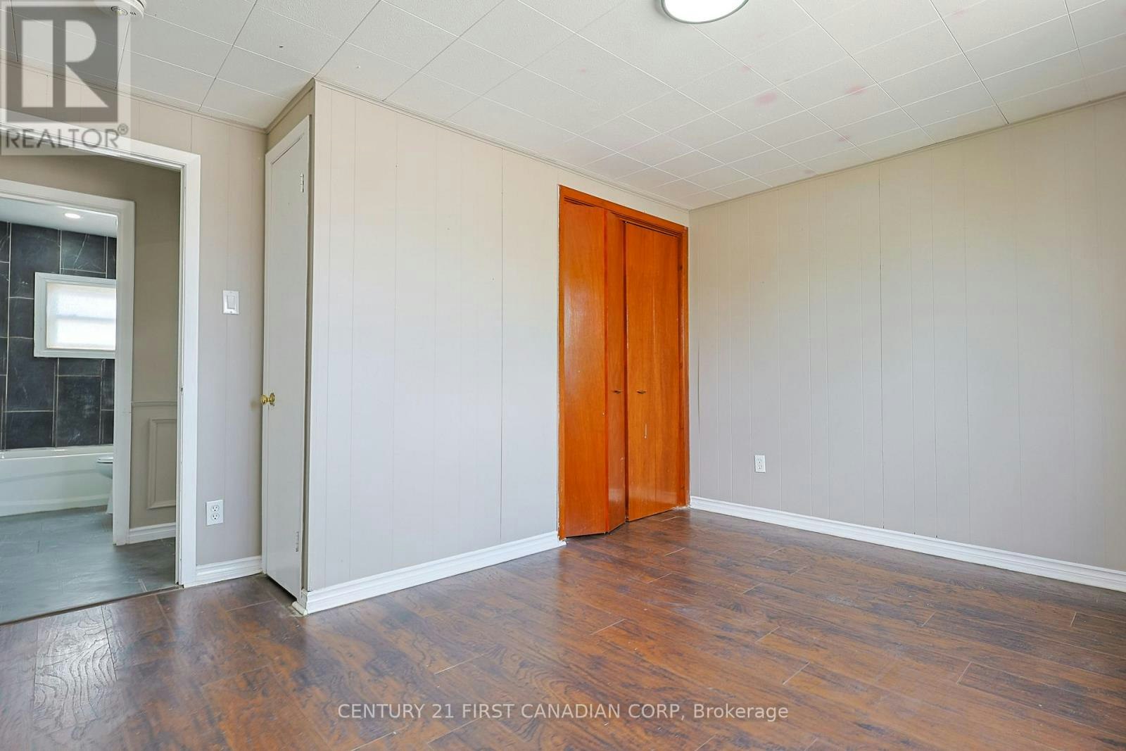 UPPER UNIT-1775 Oxford Street E, London, ON, N5V 2Z6 - 17