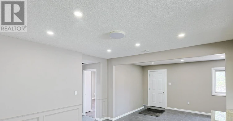 UPPER UNIT-1775 Oxford Street E, London, ON, N5V 2Z6 - 8