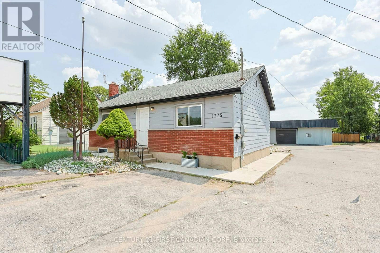 A-1775 Oxford Street E, London, ON, N5V 2Z6