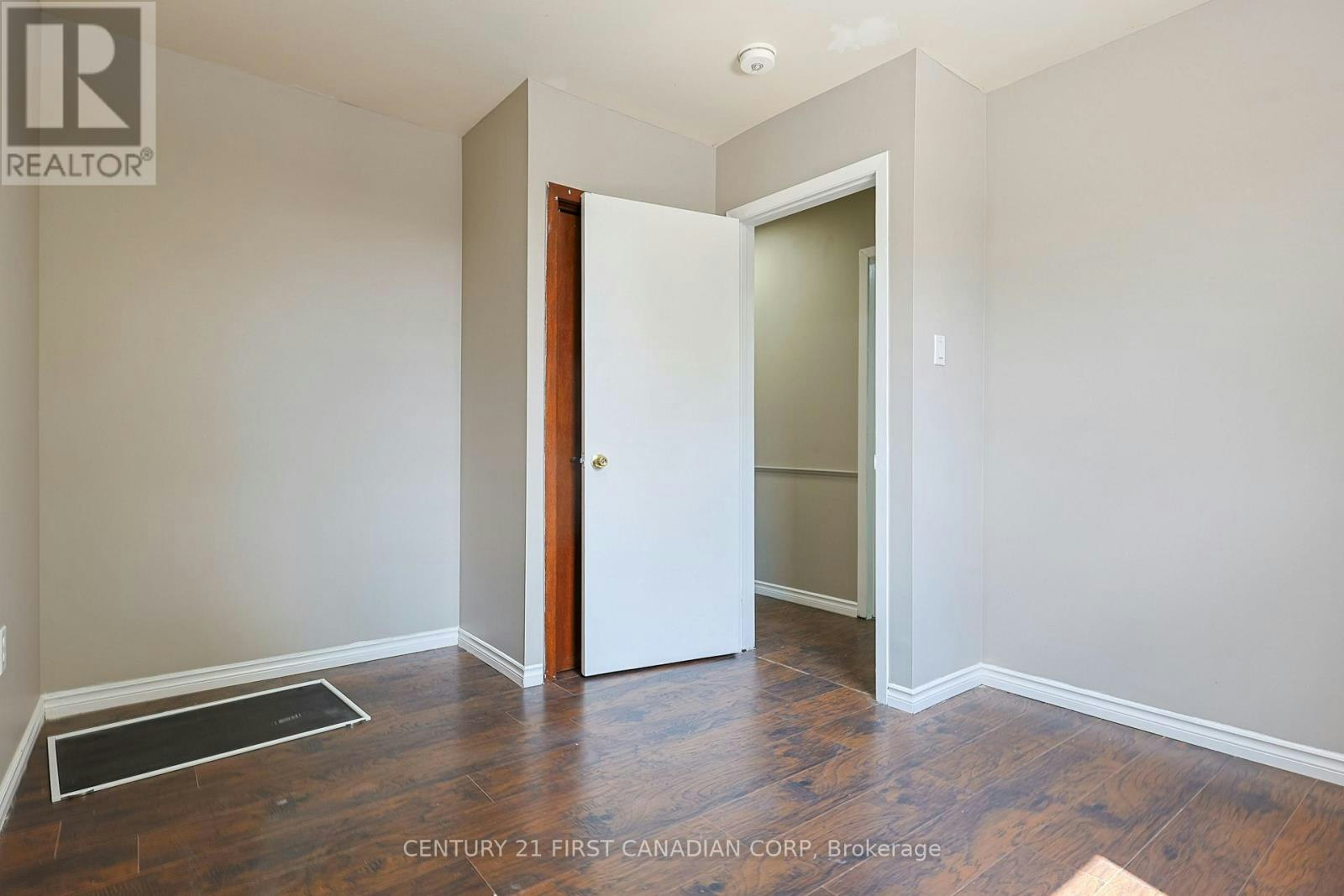 UPPER UNIT-1775 Oxford Street E, London, ON, N5V 2Z6 - 4