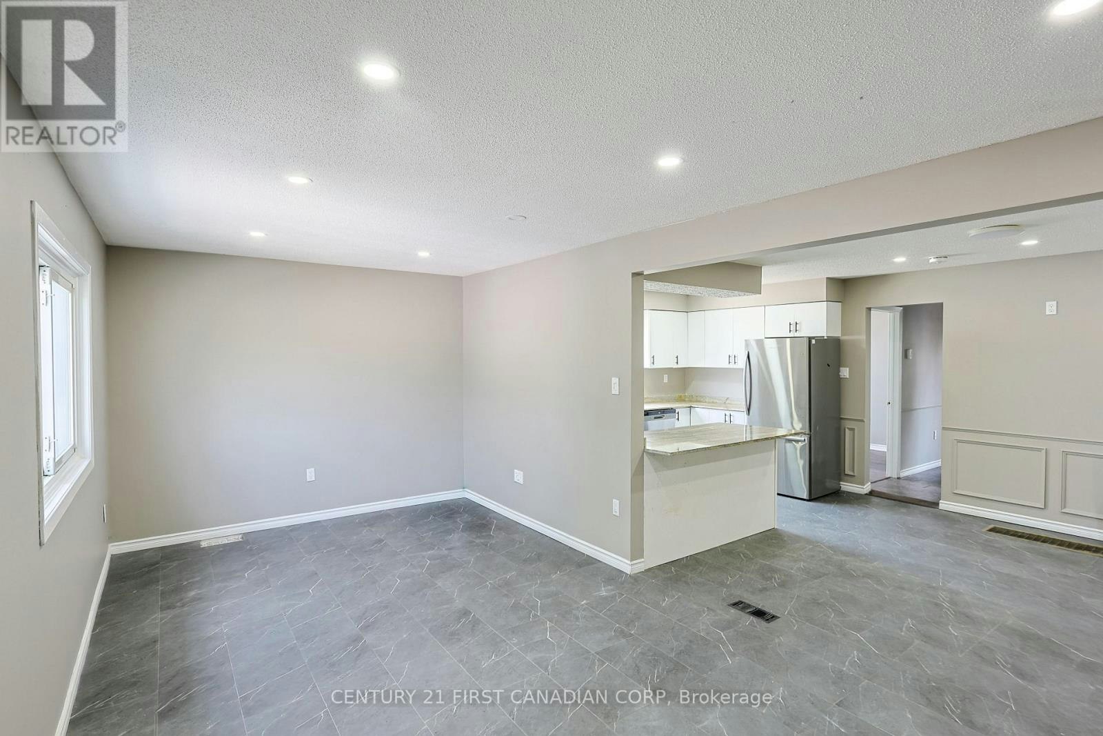 UPPER UNIT-1775 Oxford Street E, London, ON, N5V 2Z6 - 21