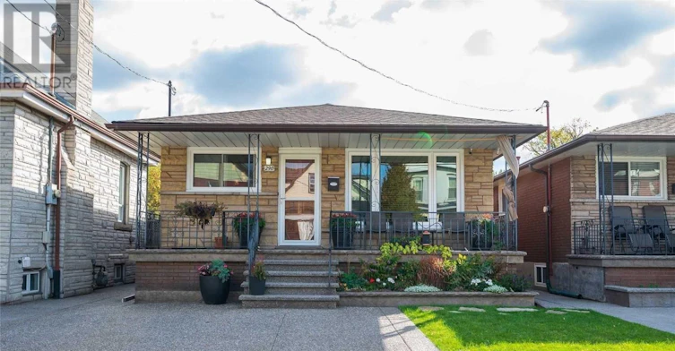 290 Balmoral Avenue N, Hamilton, ON, L8L 7S4
