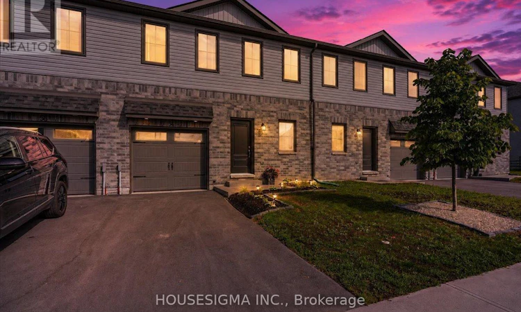 54 Campbell Crescent