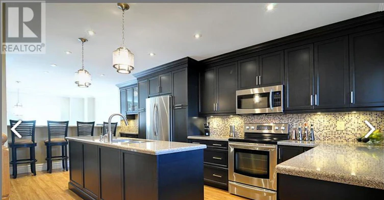 33 Sprucedale Way, Whitby, ON, L1N 9T9
